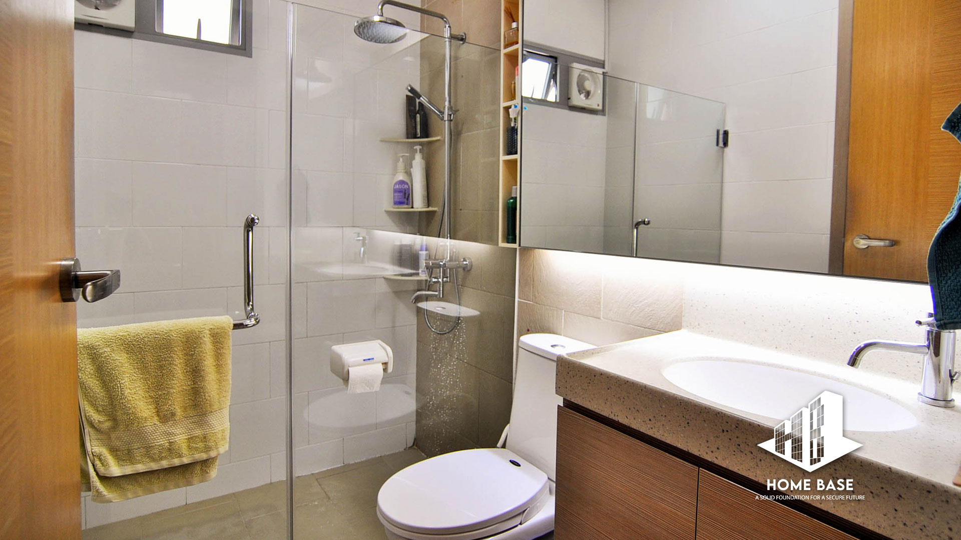 Master Bathroom of 518B Tampines Central 7 Img 10