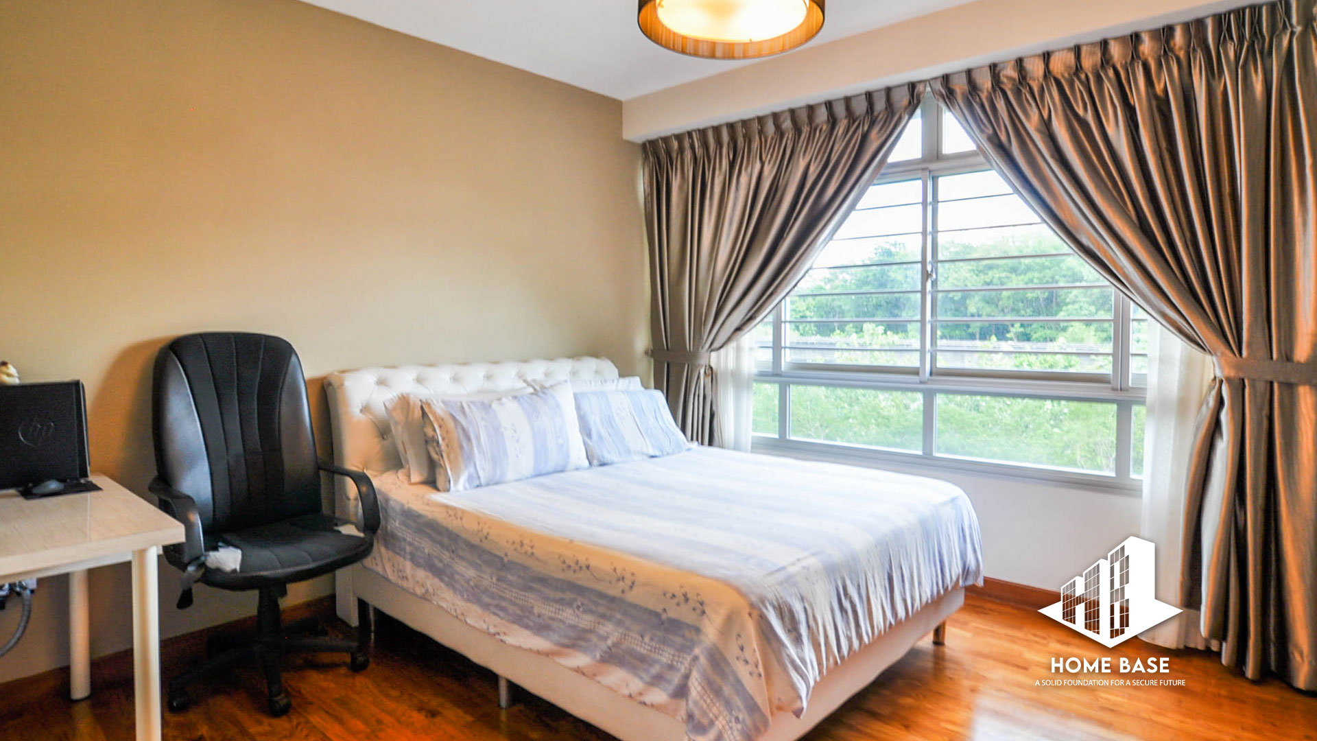 Master Bedroom of 306D Punggol Drive (03) Img 6