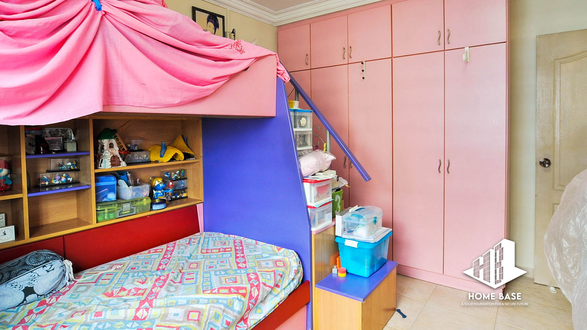 Bedroom of 309 Hougang Ave 5 Img 7